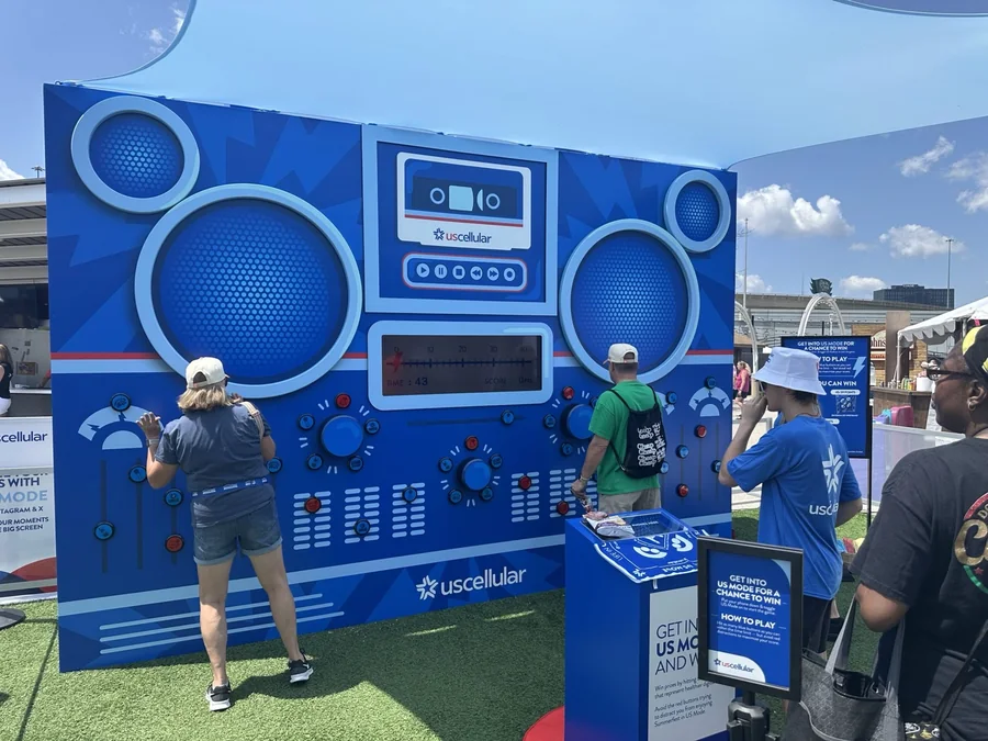 US Cellular giant boombox button wall at Summerfest